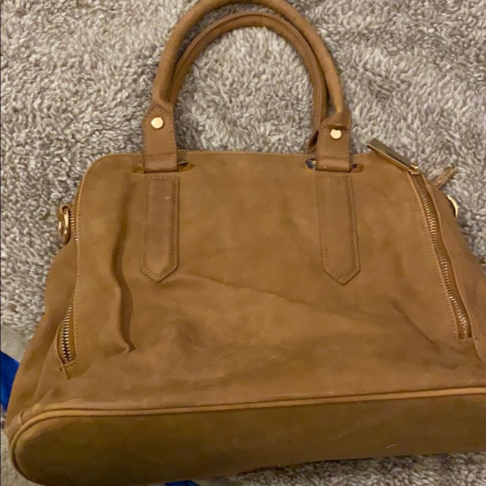 Brown tote